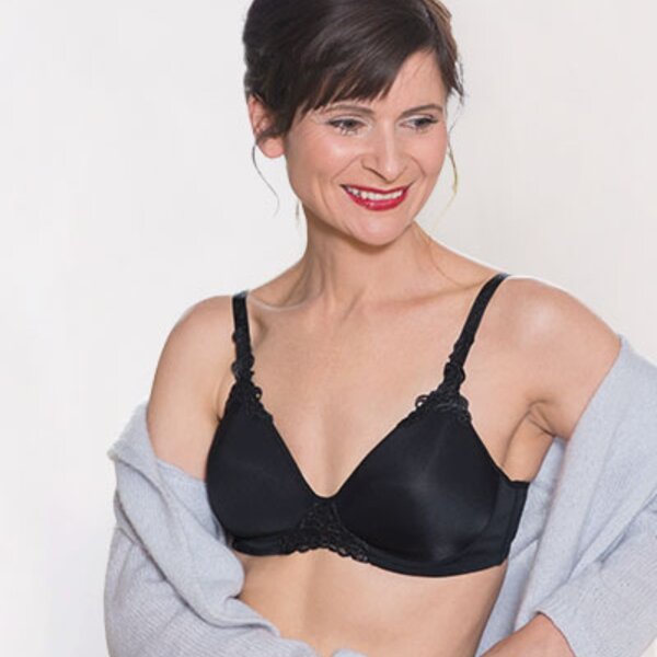 Petit T-Shirt BH Svart