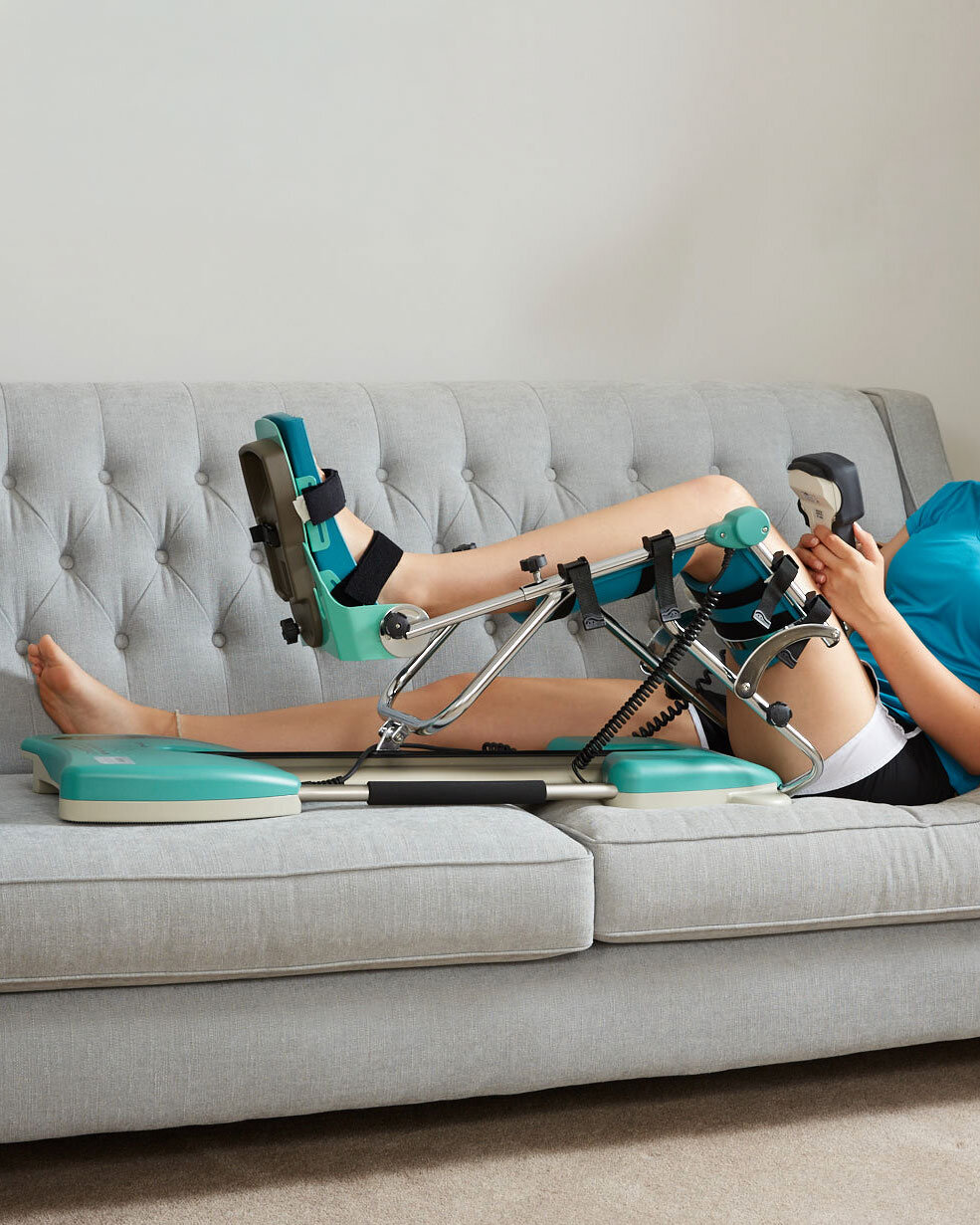 Hyr CPM-maskin för knärehabilitering hemma och återfå rörelsen efte knäoperation.